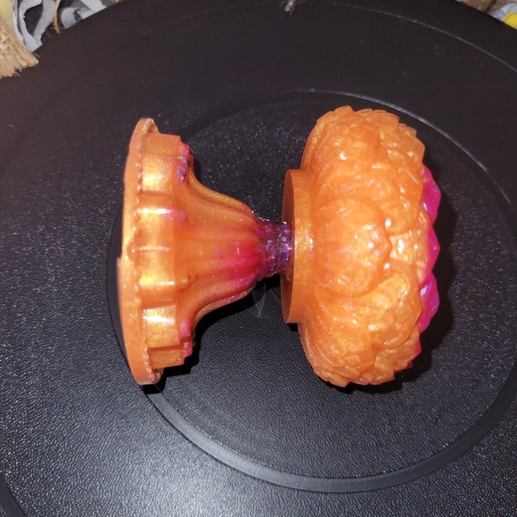 🕯Handcrafted Resin Candle Holder🕯 - Picture 5 of 11